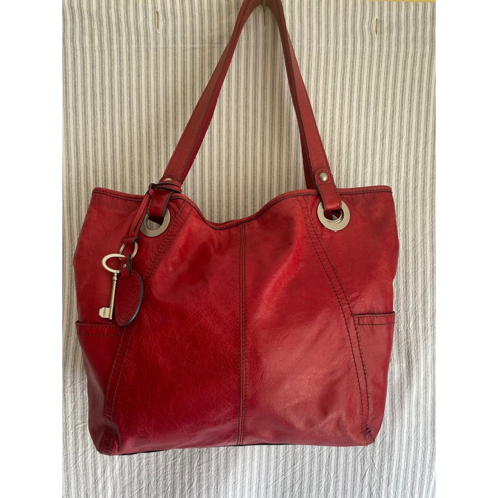 Fossil Red Leather Hobo Shoulder Bag Tote with Key Charm and Side Pockets
